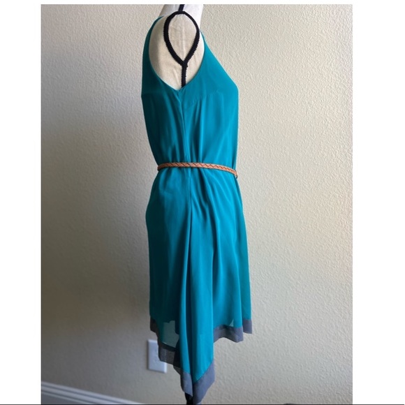 VELVET OAK CONTRASTING ASYMMETRIC HEM  DRESS - Picture 8 of 8